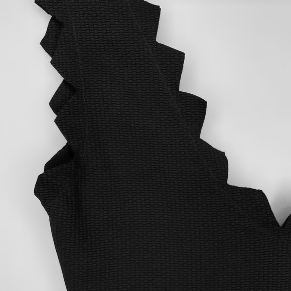 SOLD Marysia Black Maillot V-Neck Scallop Zig Zag One Piece Swimsuit Size Small - Picture 10 of 14